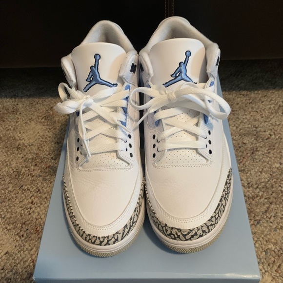 Jordan 3 “UNC” (2020) - Picture 4 of 7